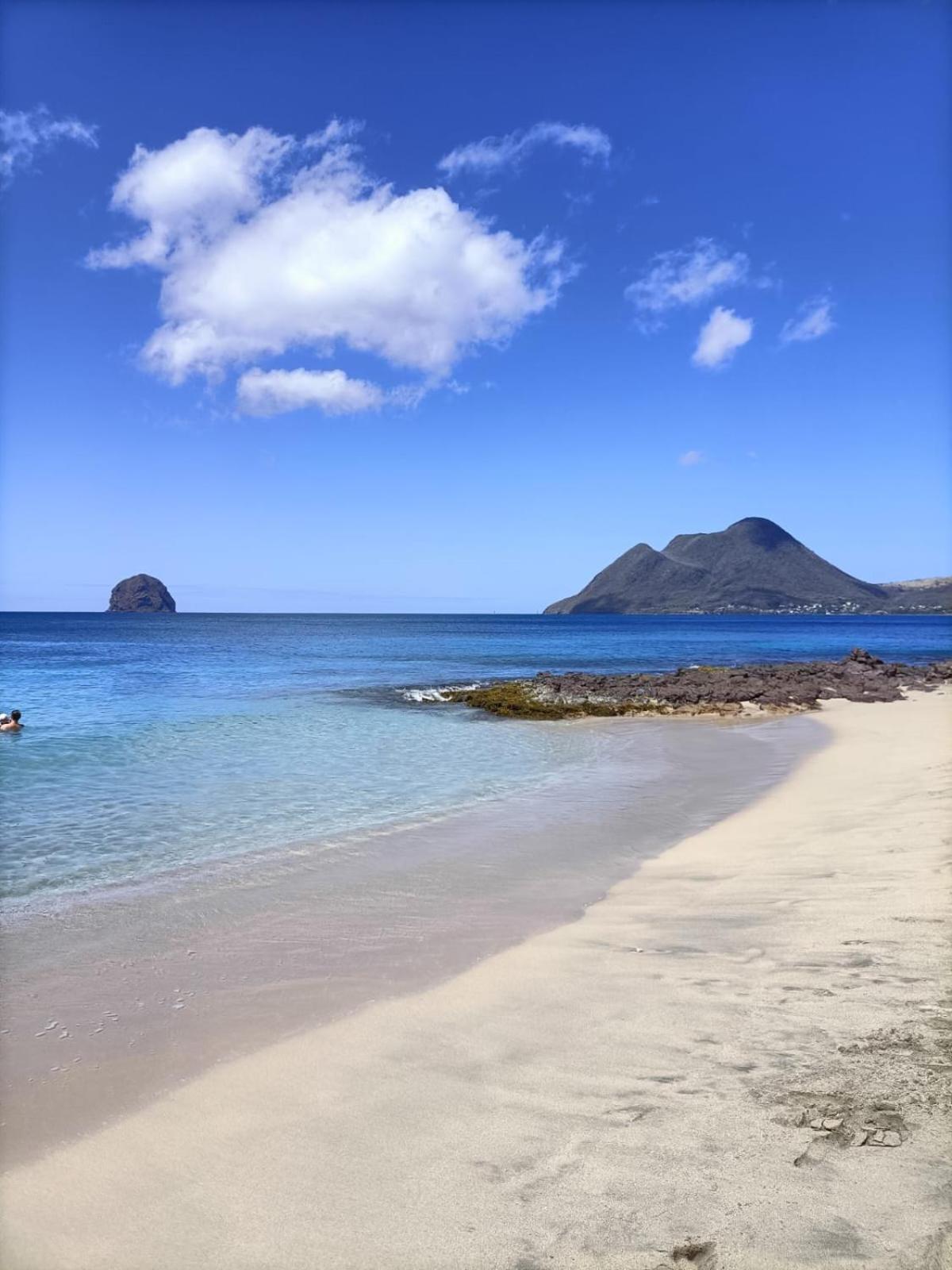 Villa La Cherry - Plages A Proximite Au Diamant 勒迪亚芒 外观 照片